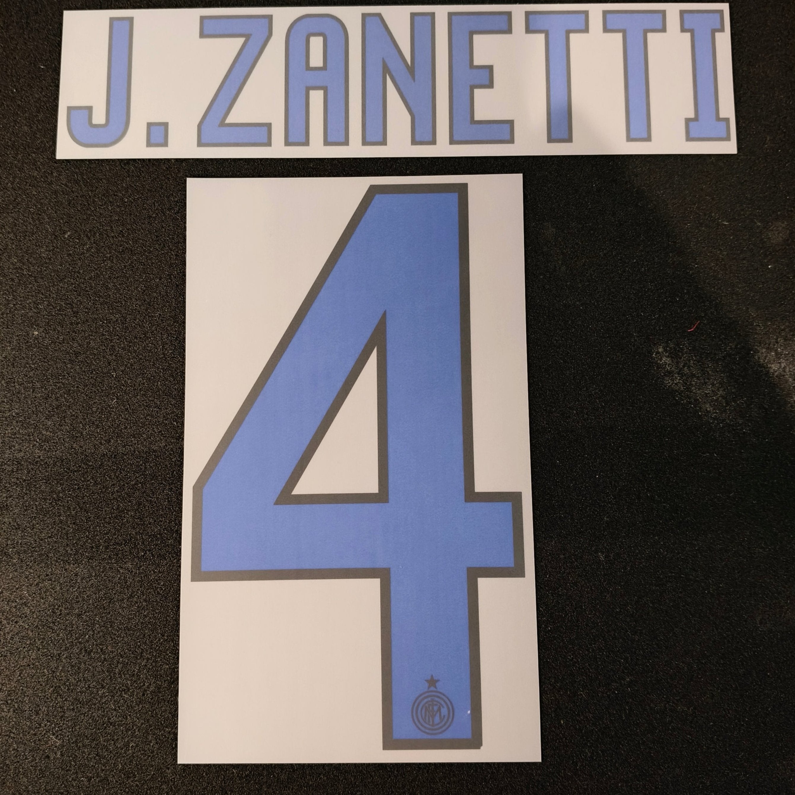 J.Zanetti nameset FC Inter away