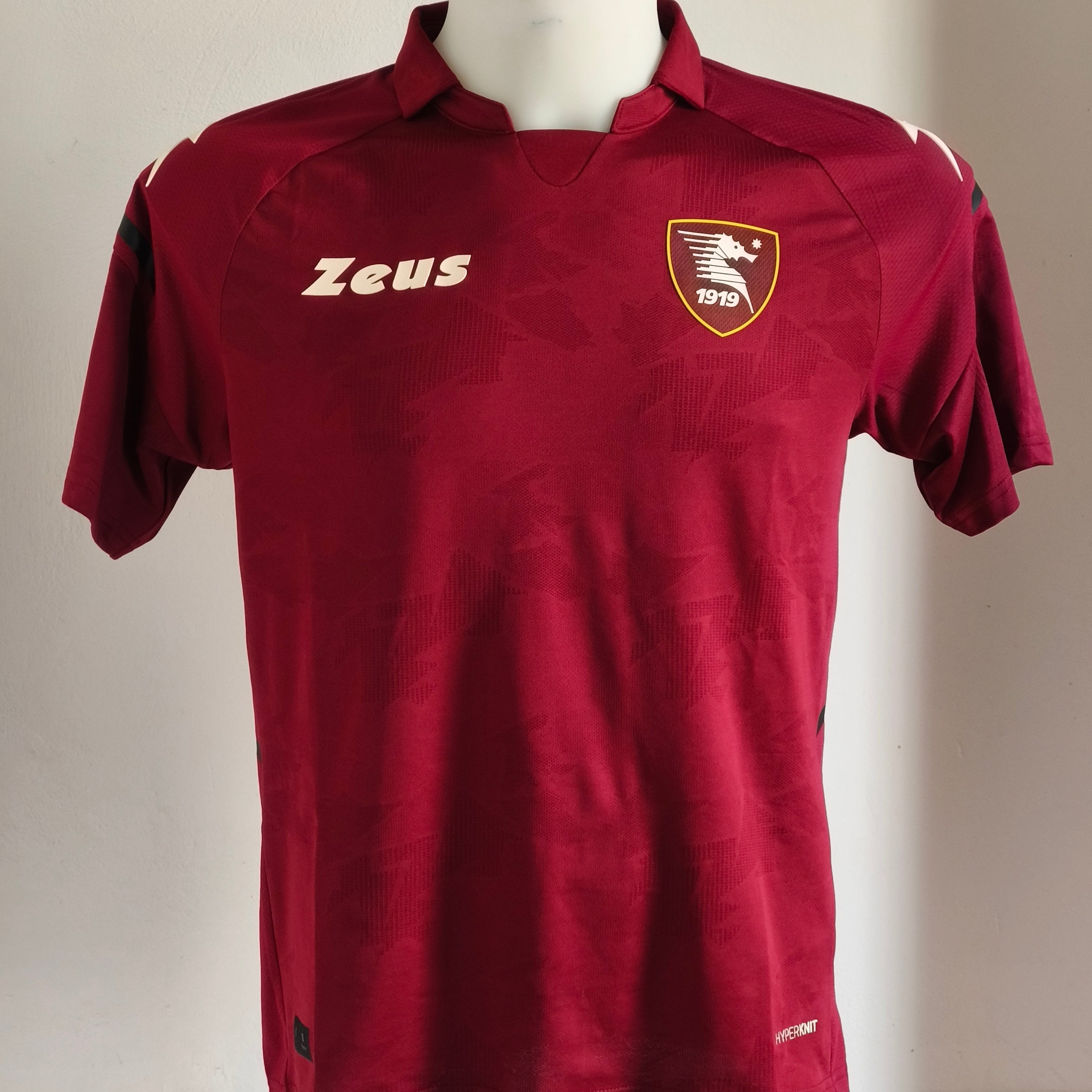 Store Salernitana Ribéry home